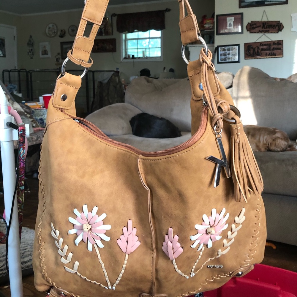 Kensie faux leather bag
